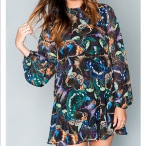 ISO SMYM junebug dress in Beautyfly size M